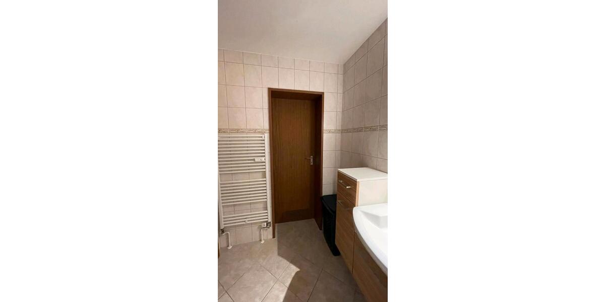 Etagenwohnung Reutlingen Reutlingen (Kernstadt) - 4 Zimmer, 98 m&sup2;, 394.000&euro; | Angebot:27157234