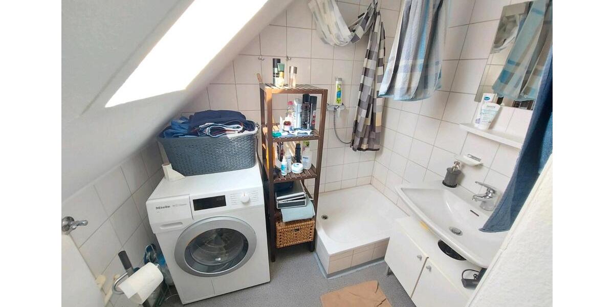 Dachgeschoßwohnung Rottenburg am Neckar - 2 Zimmer, 60 m&sup2;, 770&euro; | Angebot:26443370