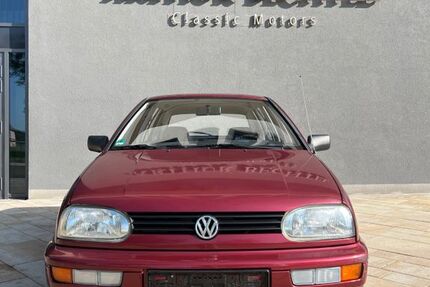 VW Golf 85.000 km 1.699 &euro; Ehningen 71139