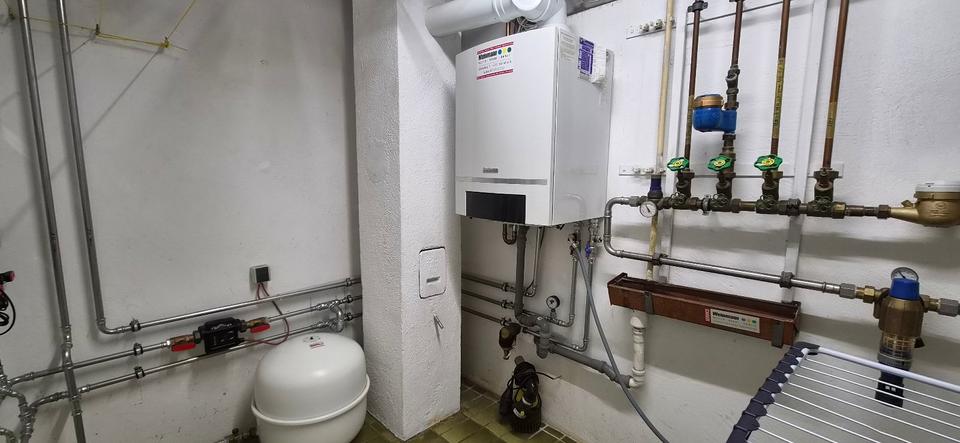 Dachgeschoßwohnung Aichtal - 3.5 Zimmer, 91 m&sup2;, 295.000&euro; | Angebot:27155079