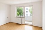 HELL & SOFORT BEZIEHBAR MIT SÜDBALKON - Etagenwohnung Reutlingen Sondelfingen | Angebot:27182462