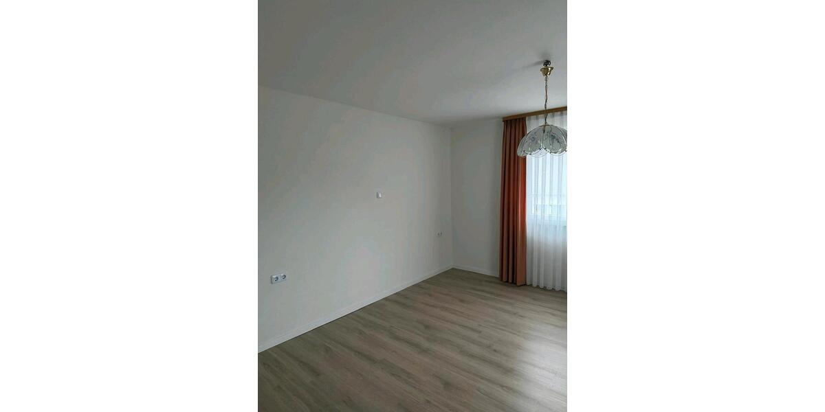 Etagenwohnung Nagold - 3 Zimmer, 72 m&sup2;, 265.000&euro; | Angebot:24898615