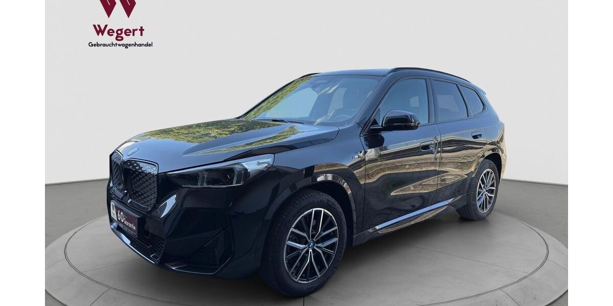 BMW iX1 21.800 km 43.950 &euro; Holzgerlingen Nähe Böblingen bei Stuttgart 71088