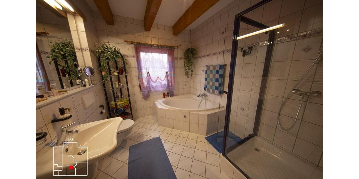 Einfamilienhaus Ofterdingen - 7 Zimmer, 199 m&sup2;, 790.000&euro; | Angebot:25478551