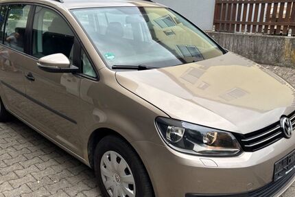 VW Touran 212.000 km 5.390 &euro; Metzingen 72555
