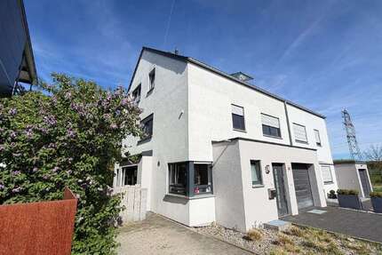 Haus Holzgerlingen - 6 Zimmer, 160 m&sup2;, 3.633&euro; | Angebot:25789119