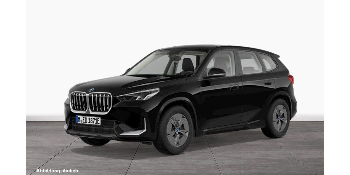 BMW iX1 21.088 km 37.790 &euro; Stuttgart 70569