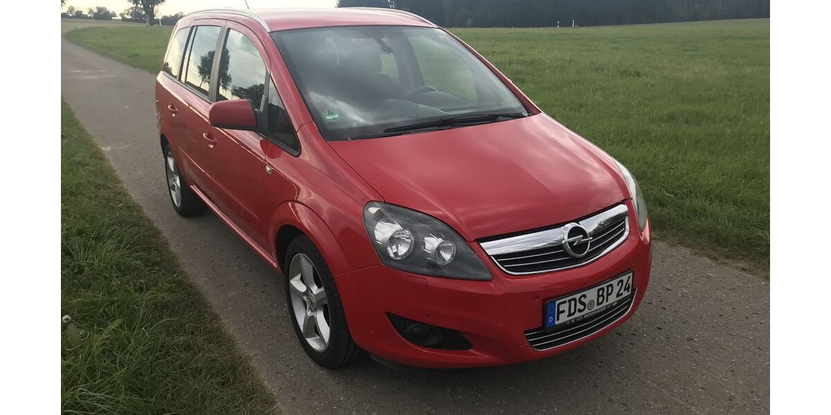 Opel Zafira 235.000 km 1.900 &euro; Empfingen 72186