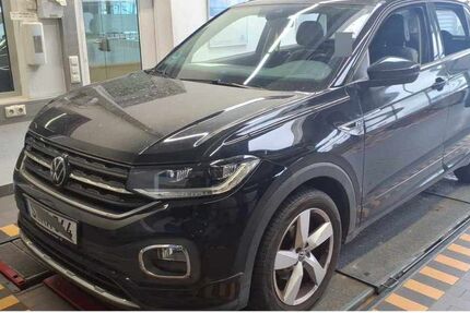 VW T-Cross 26.109 km 21.330 &euro; Stuttgart 70563