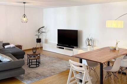 Wohnung Stuttgart - 3 Zimmer, 120 m&sup2;, 1.816&euro; | Angebot:25548950