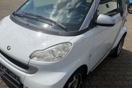 Smart ForTwo 109.000 km 3.200 &euro; Stuttgart 70437
