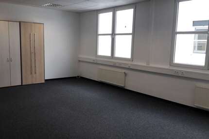 Gewerbeobjekt Holzgerlingen - 519&euro; | Angebot:22373906