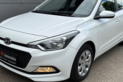 Hyundai i20 82.000 km 7.300 &euro; Horb am Neckar 72160
