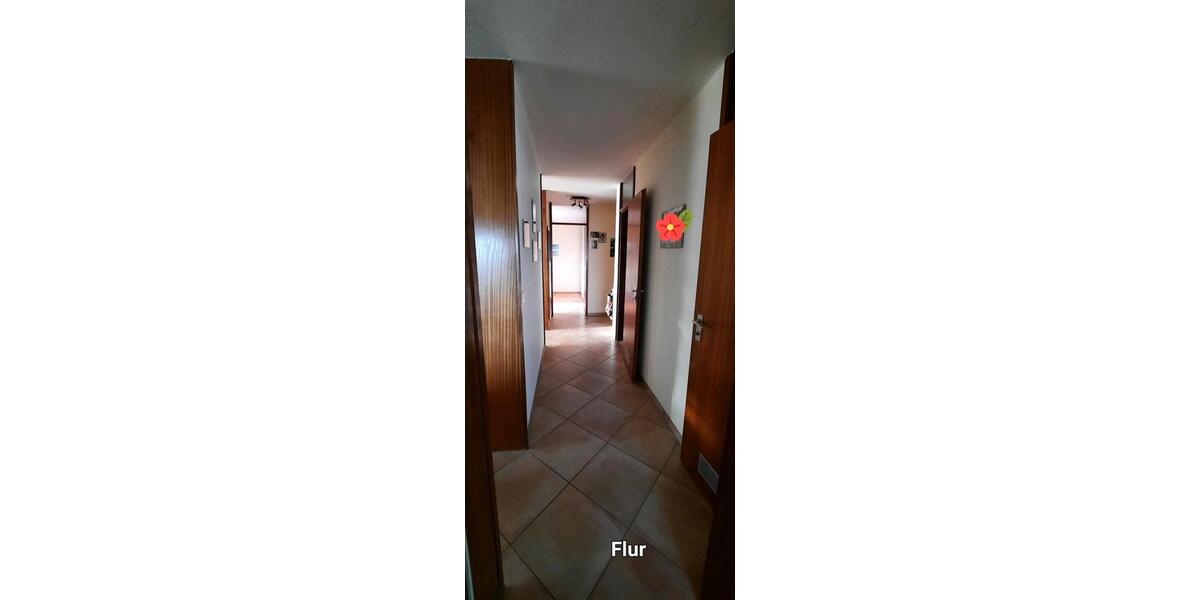 Etagenwohnung Sindelfingen Darmsheim - 3 Zimmer, 85 m&sup2;, 270.000&euro; | Angebot:26366387