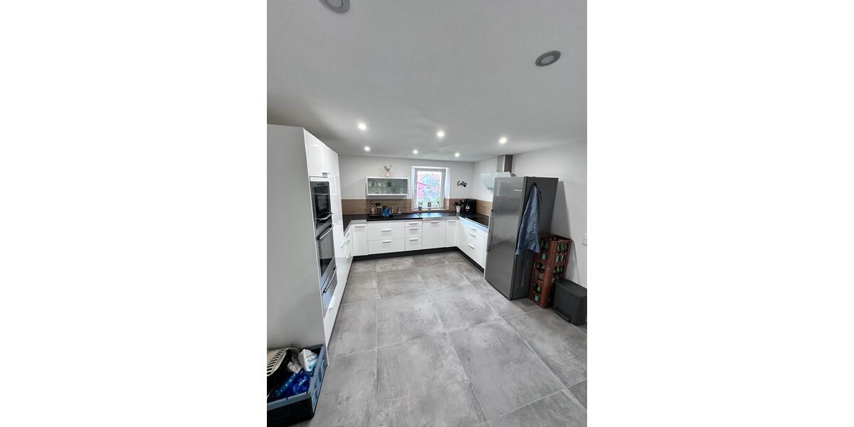 Erdgeschoßwohnung Reutlingen Reutlingen-Betzingen - 4.5 Zimmer, 106 m&sup2;, 1.750&euro; | Angebot:25257741