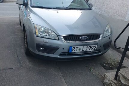 Ford Focus 121.000 km 4.250 &euro; Stuttgart 70378