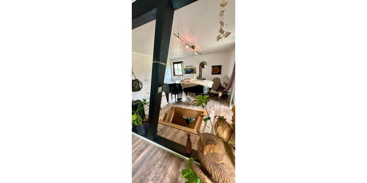 Mehrfamilienhaus, Wohnhaus Ostelsheim - 8 Zimmer, 300 m&sup2;, 1.000.000&euro; | Angebot:25674461