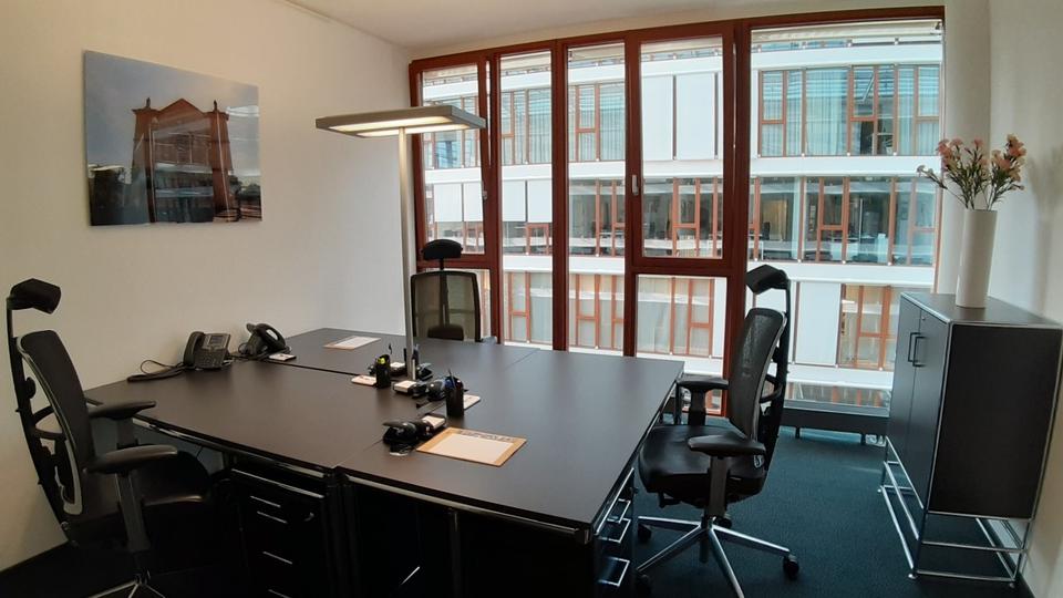 Gewerbeobjekt Stuttgart - 1.599&euro; | Angebot:25981359