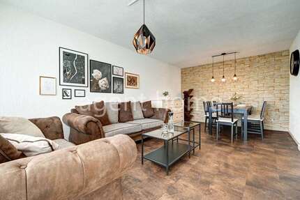 Wohnung Sindelfingen Sindelfingen (Stadt) - 3.5 Zimmer, 84 m&sup2;, 2.330&euro; | Angebot:27519352