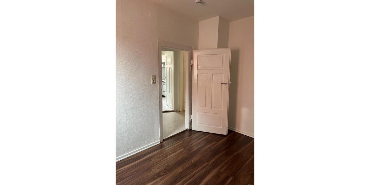 Dachgeschoßwohnung Tübingen - 2.5 Zimmer, 48 m&sup2;, 750&euro; | Angebot:26109804