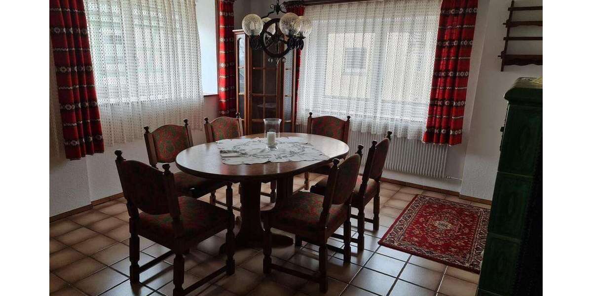 Einfamilienhaus Horb am Neckar - 7 Zimmer, 158 m&sup2;, 160.000&euro; | Angebot:20097513