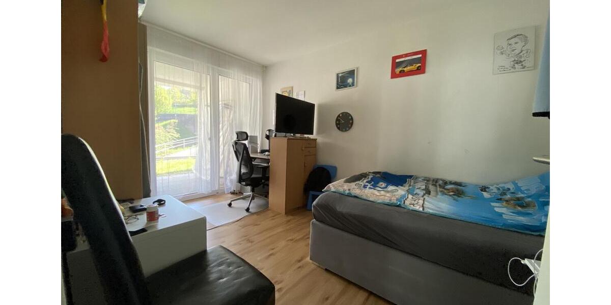 Etagenwohnung Nagold - 4 Zimmer, 121 m&sup2;, 1.375&euro; | Angebot:26455622