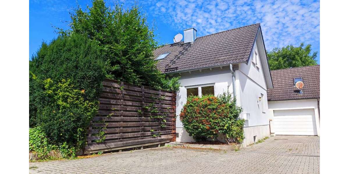 Einfamilienhaus Neustetten - 5 Zimmer, 144 m&sup2;, 699.000&euro; | Angebot:22171941