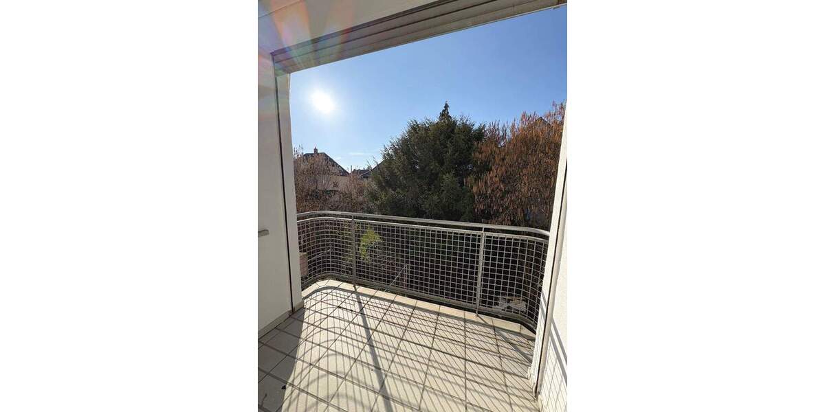 Etagenwohnung Stuttgart Vaihingen - 3 Zimmer, 65 m&sup2;, 299.000&euro; | Angebot:25895879