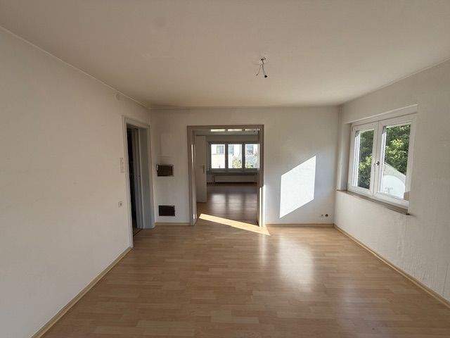 Einfamilienhaus Nürtingen - 7 Zimmer, 160 m&sup2;, 795.000&euro; | Angebot:25778848