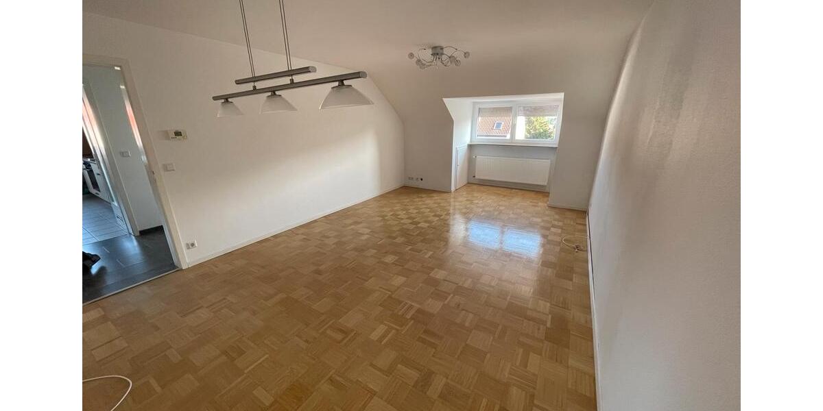 Dachgeschoßwohnung Stuttgart Sillenbuch - 3 Zimmer, 71 m&sup2;, 285.000&euro; | Angebot:27111037