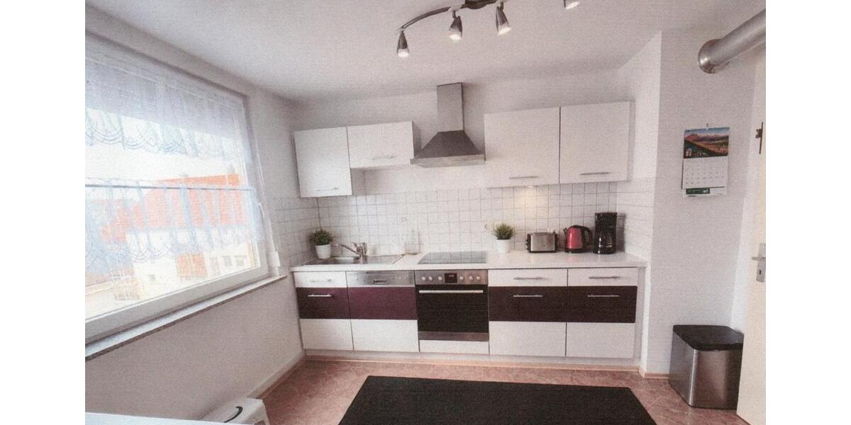 Mehrfamilienhaus, Wohnhaus Bad Urach - 9 Zimmer, 228 m&sup2;, 308.000&euro; | Angebot:27220362