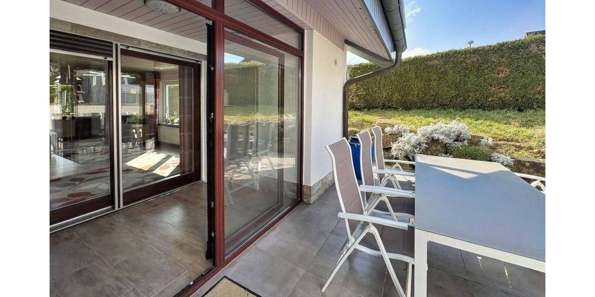 Einfamilienhaus Hechingen - 9 Zimmer, 220 m&sup2;, 650.000&euro; | Angebot:26029373