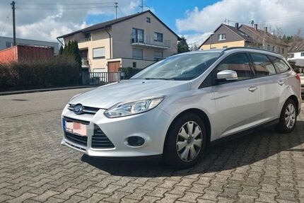 Ford Focus 182.000 km 3.999 &euro; Frickenhausen 72636