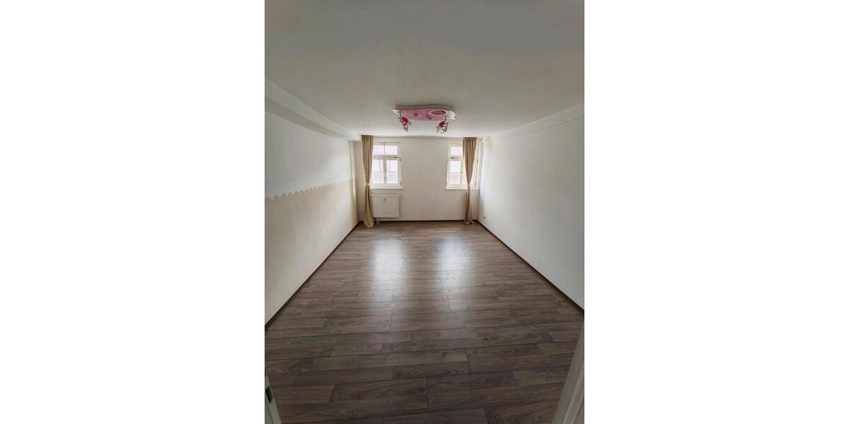 Etagenwohnung Ammerbuch - 3 Zimmer, 74 m&sup2;, 210.000&euro; | Angebot:27067339