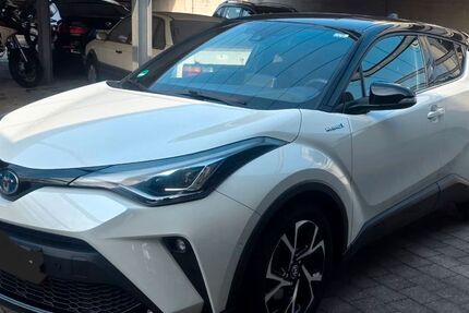 Toyota C-HR 78.000 km 17.000 &euro; Stuttgart 70619