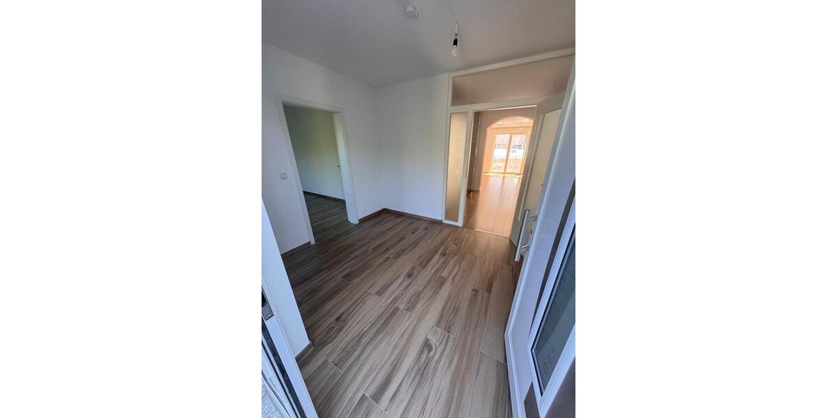 Maisonettenwohnung Horb am Neckar - 6 Zimmer, 170 m&sup2;, 1.580&euro; | Angebot:25908009