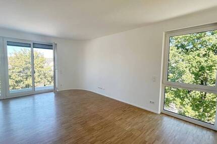 Wohnung Stuttgart Untertürkheim - 3 Zimmer, 108 m&sup2;, 1.990&euro; | Angebot:25672146