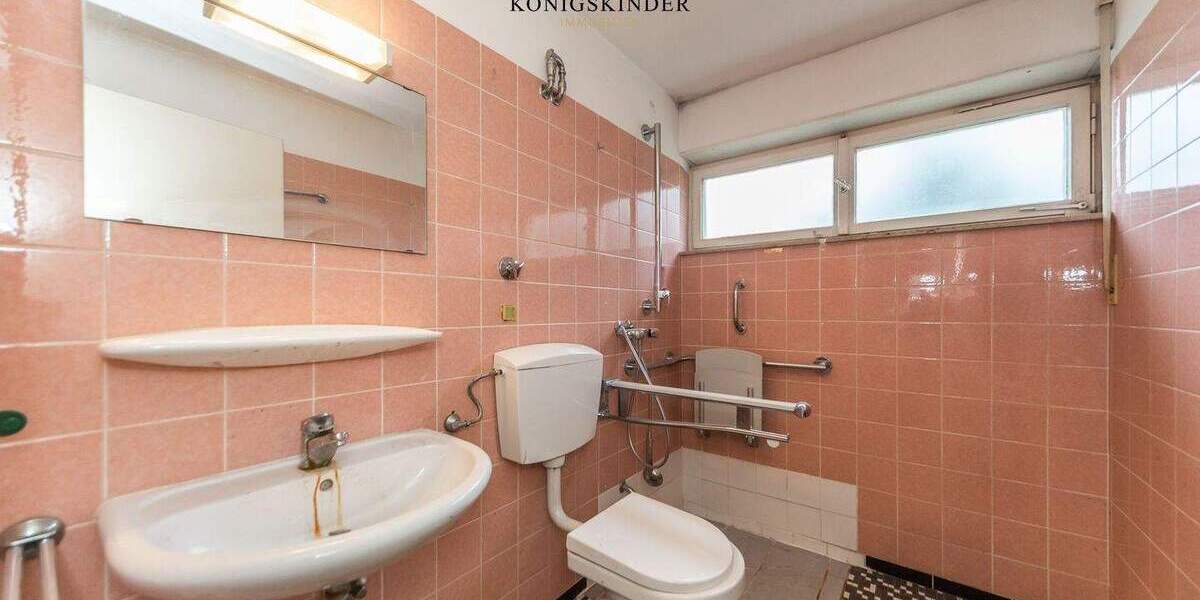 Mehrfamilienhaus, Wohnhaus Stuttgart Vaihingen Dürrlewang - 6 Zimmer, 149 m&sup2;, 830.000&euro; | Angebot:25680007