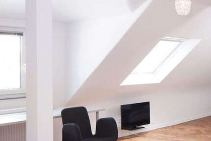 Zimmer Stuttgart Rotebühl - 2 Zimmer, 1.550&euro; | Angebot:23910759