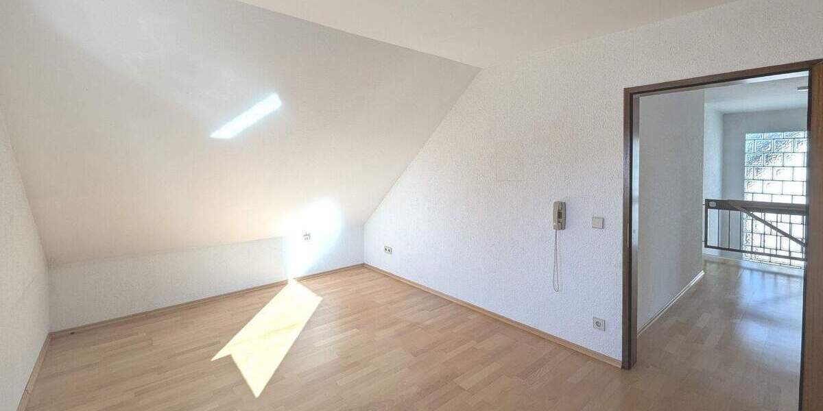 Einfamilienhaus Herrenberg Gültstein - 5 Zimmer, 160 m&sup2;, 559.000&euro; | Angebot:25796477