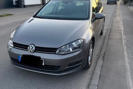 VW Golf 146.000 km 9.400 &euro; Holzgerlingen 71088