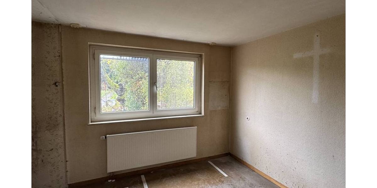 Reihenmittelhaus Stuttgart / Degerloch Hoffeld - 6 Zimmer, 135 m&sup2;, 650.000&euro; | Angebot:26596457