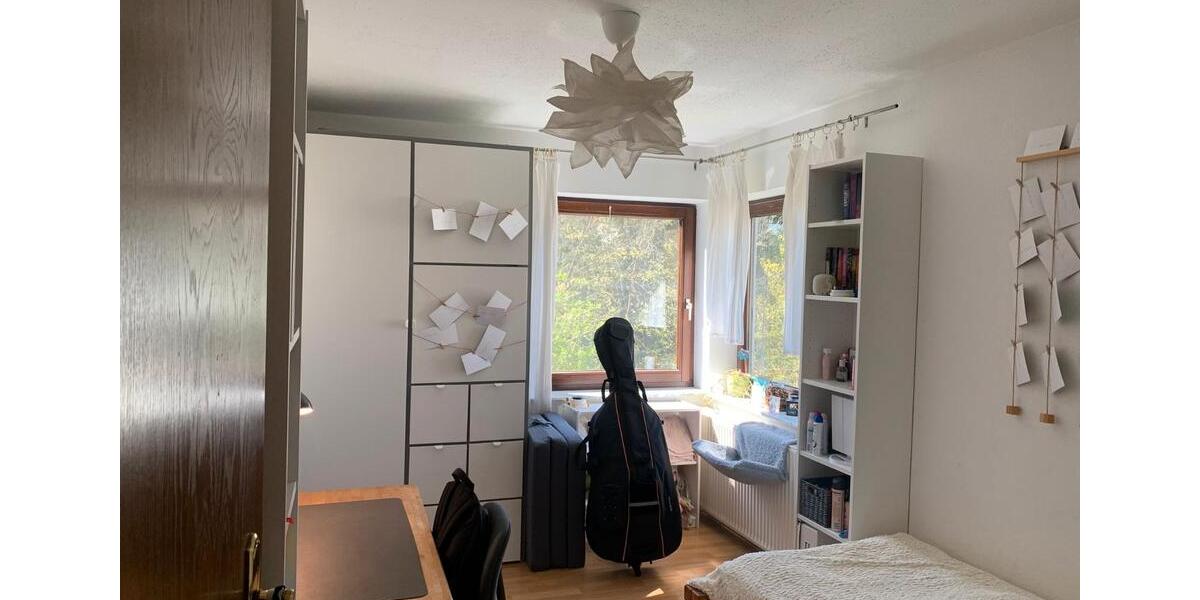 Etagenwohnung Wildberg - 3 Zimmer, 95 m&sup2;, 950&euro; | Angebot:26441772
