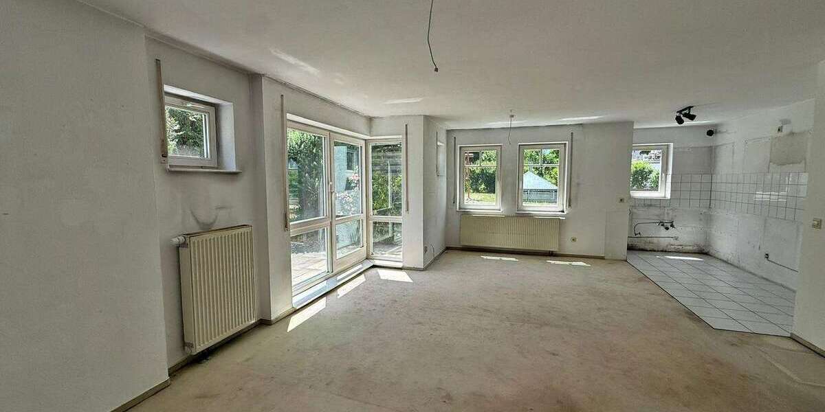 Etagenwohnung Rottenburg am Neckar - 3 Zimmer, 70 m&sup2;, 239.000&euro; | Angebot:27084872