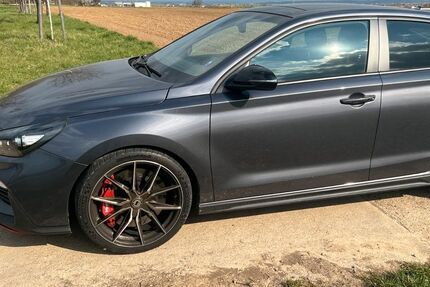 Hyundai i30 88.500 km 20.700 &euro; Stuttgart 70599