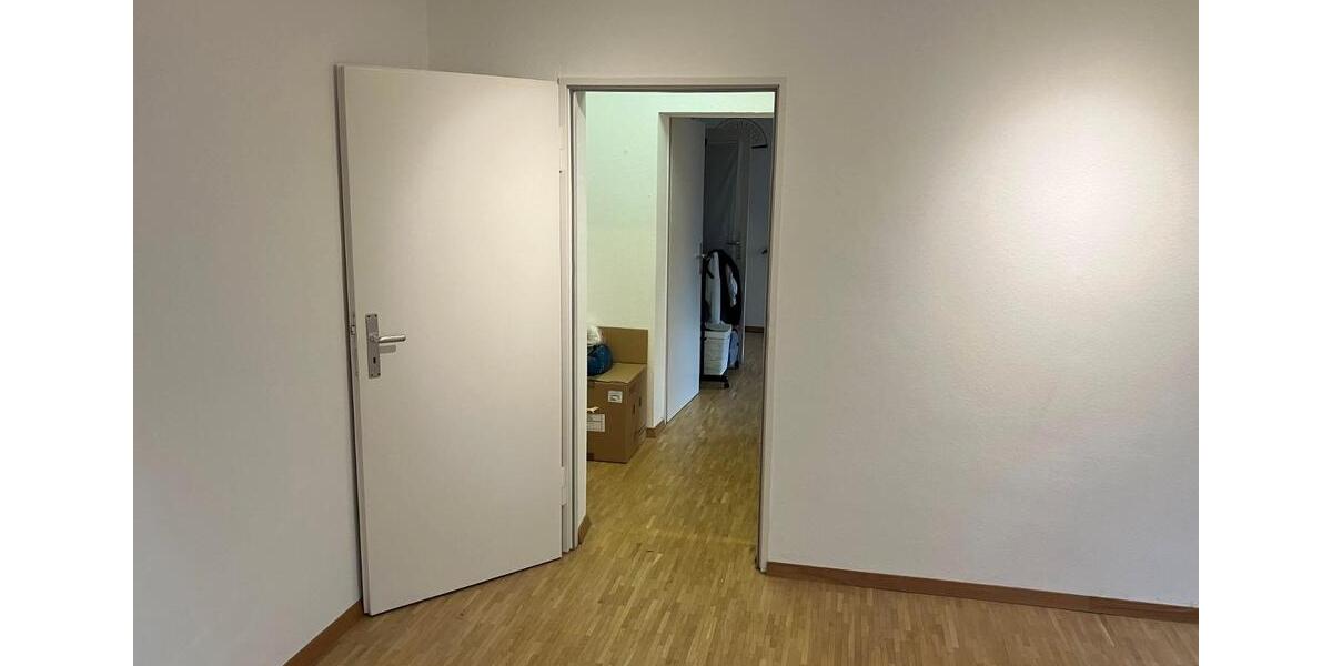 Etagenwohnung Stuttgart Lehen - 1 Zimmer, 20 m&sup2;, 230&euro; | Angebot:26123202