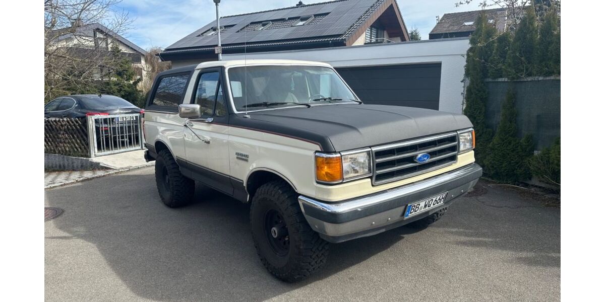 Ford Bronco 130.000 km 15.990 &euro; Böblingen 71032