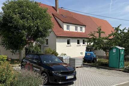 Wohnung Pliezhausen - 3 Zimmer, 81 m&sup2;, 1.250&euro; | Angebot:27111561