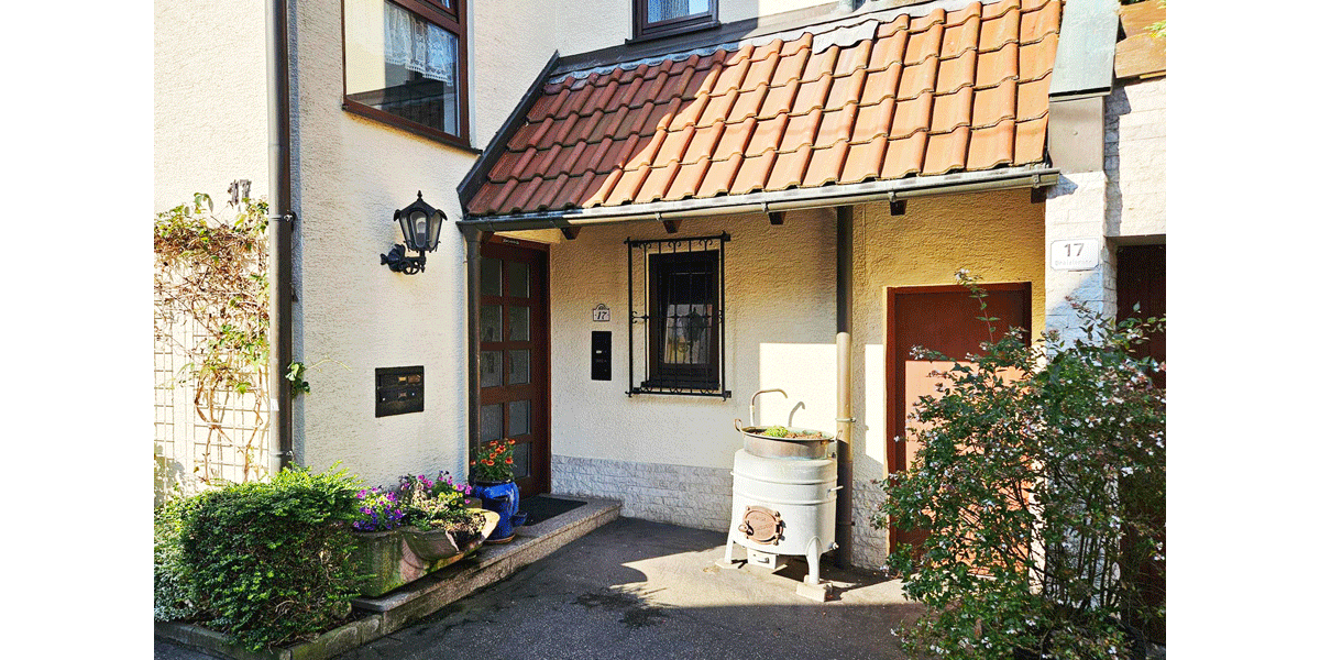 Einfamilienhaus Stuttgart Sillenbuch - 8 Zimmer, 232 m&sup2;, 890.000&euro; | Angebot:27112768
