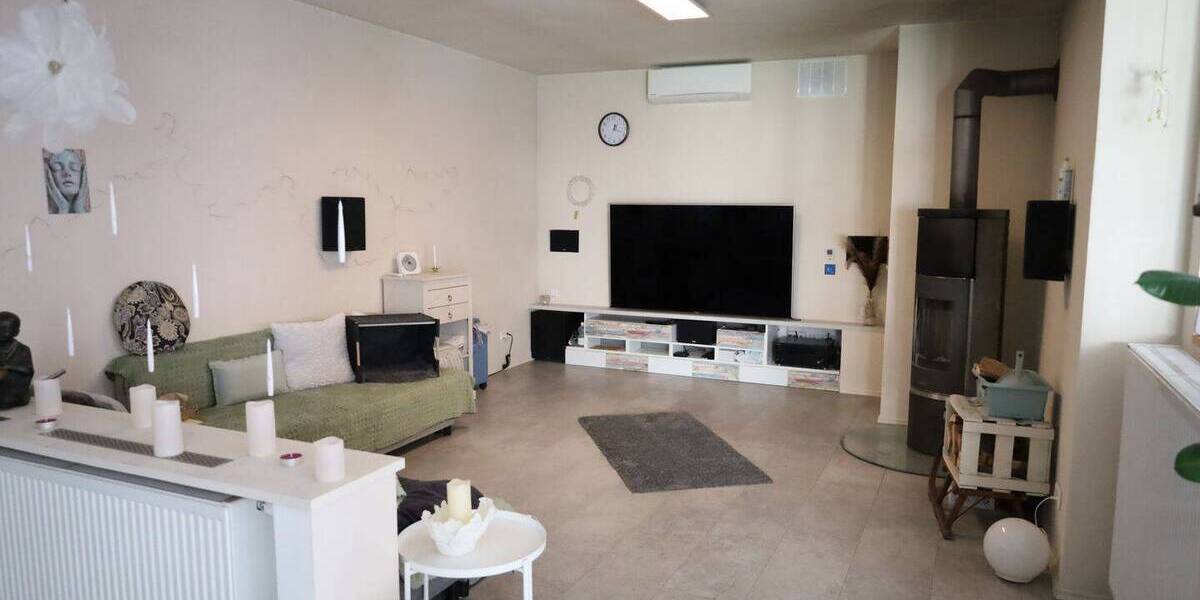 Einfamilienhaus Bad Imnau Bad Imnau - 6 Zimmer, 281 m&sup2;, 385.000&euro; | Angebot:26570278